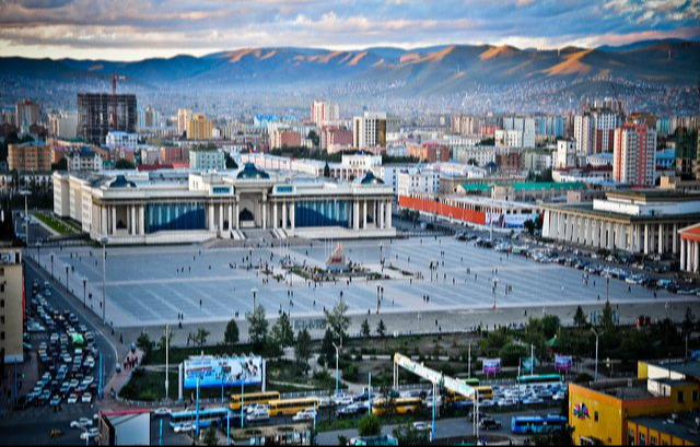 Улаанбаатарт өдөртөө 5 хэм дулаан